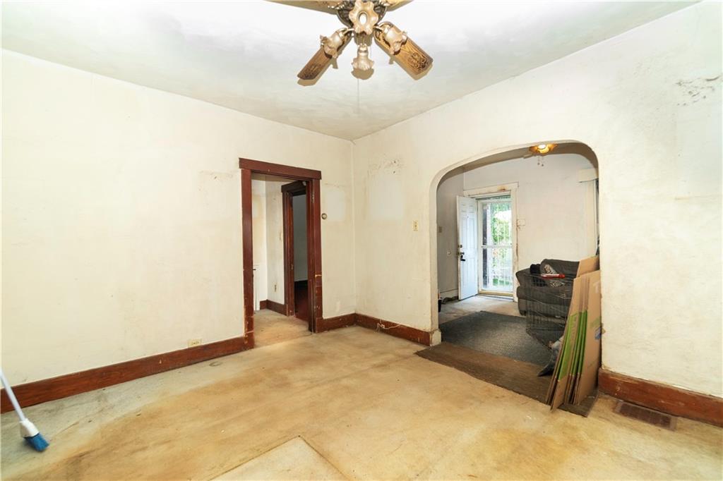 7586 Mt Carmel Road Pittsburgh, PA 15235 - Photo 11 of 24 Gallery Image 11