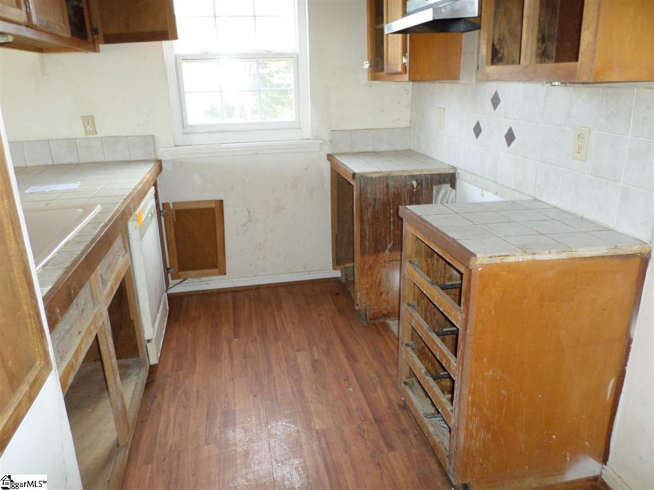 3168 Trinity Church Road Gray Court, SC 29645 - Photo 6 of 14 Gallery Image 6