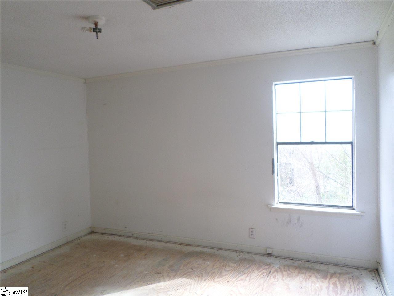 3168 Trinity Church Road Gray Court, SC 29645 - Photo 8 of 14 Gallery Image 8