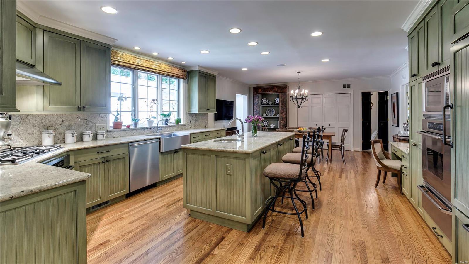 508 North Warson Road St. Louis, MO 63132 - Photo 11 of 36