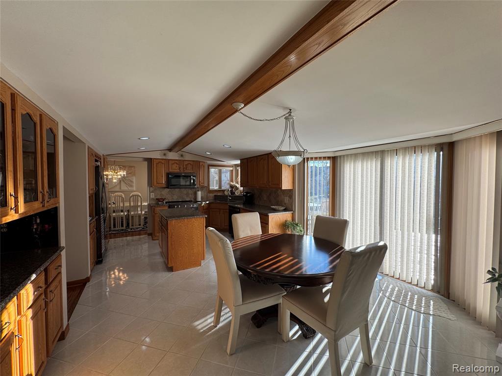 48583 Tilch Road Macomb, MI 48044 - Photo 14 of 53
