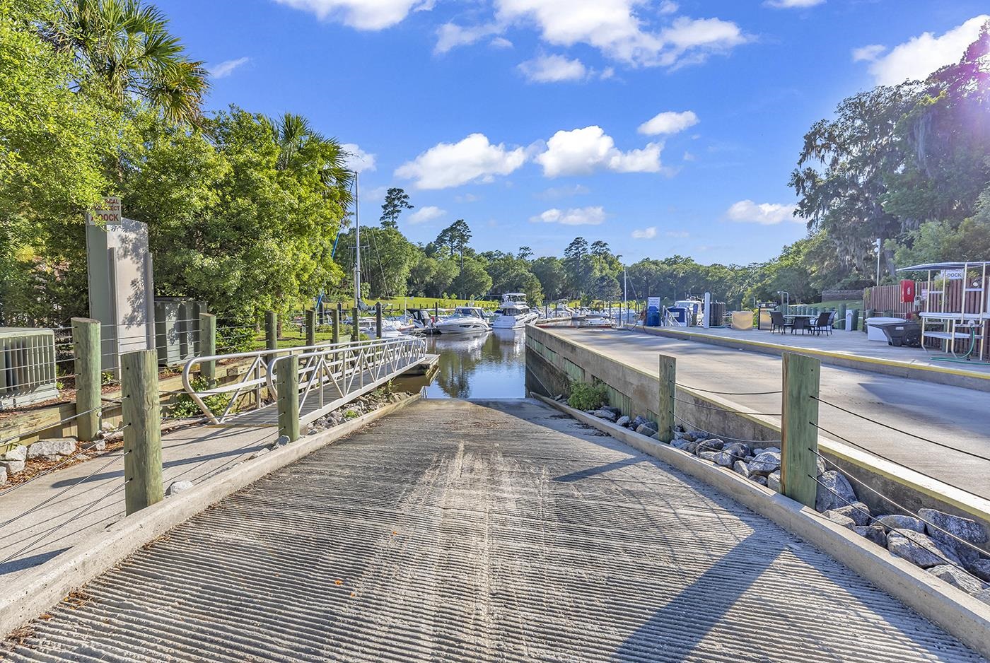 116 Sandy Ridge Loop Pawleys Island, SC 29585 - Photo 14 of 23