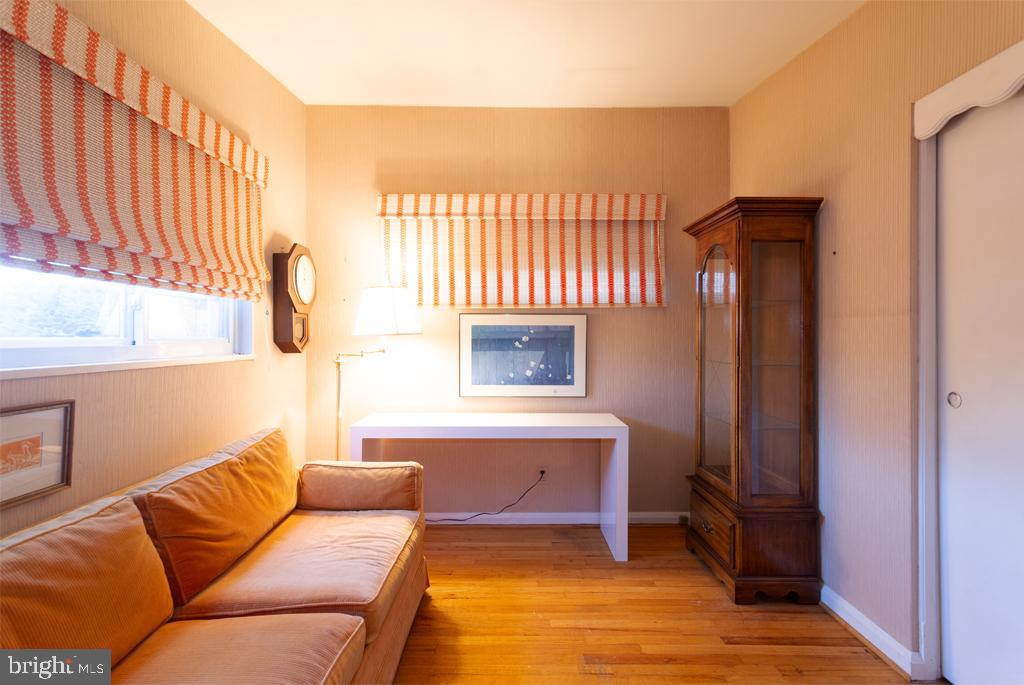 3206 Bonnie Road Baltimore, MD 21208 - Photo 15 of 42 Upper Bedroom