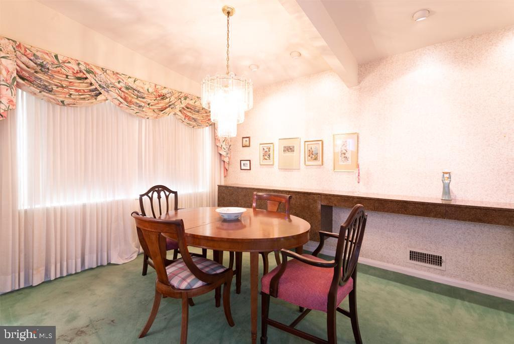 3206 Bonnie Road Baltimore, MD 21208 - Photo 4 of 42 Dining Room
