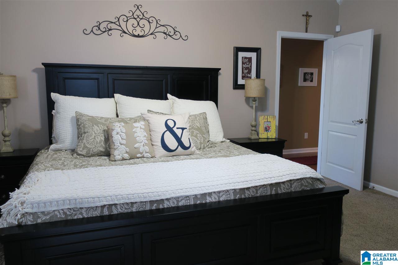 283 High Ridge Drive Pelham, AL 35124 - Photo 13 of 20