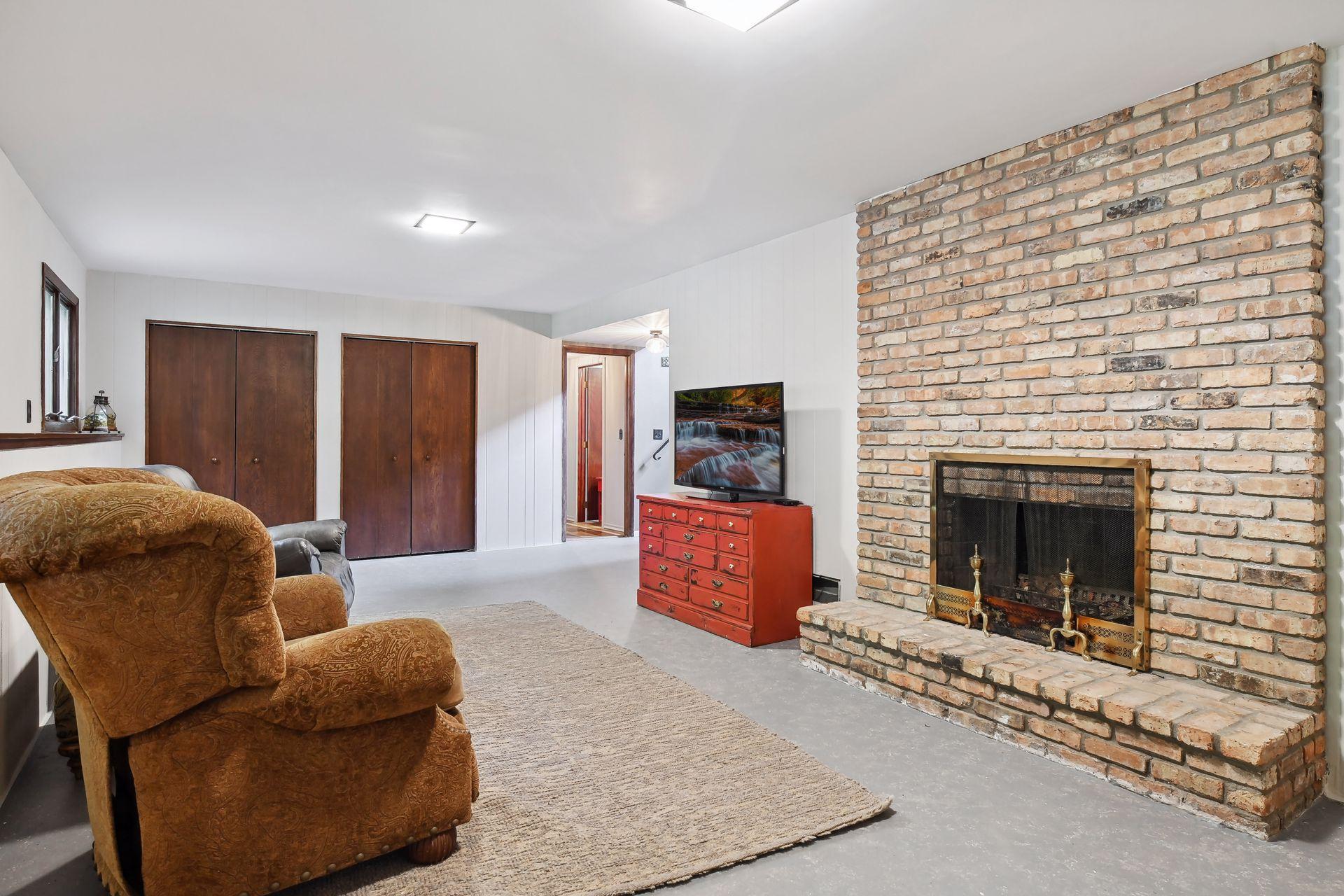 5620 Howards Point Road Shorewood, MN 55331 - Photo 38 of 70 Gallery Image 38