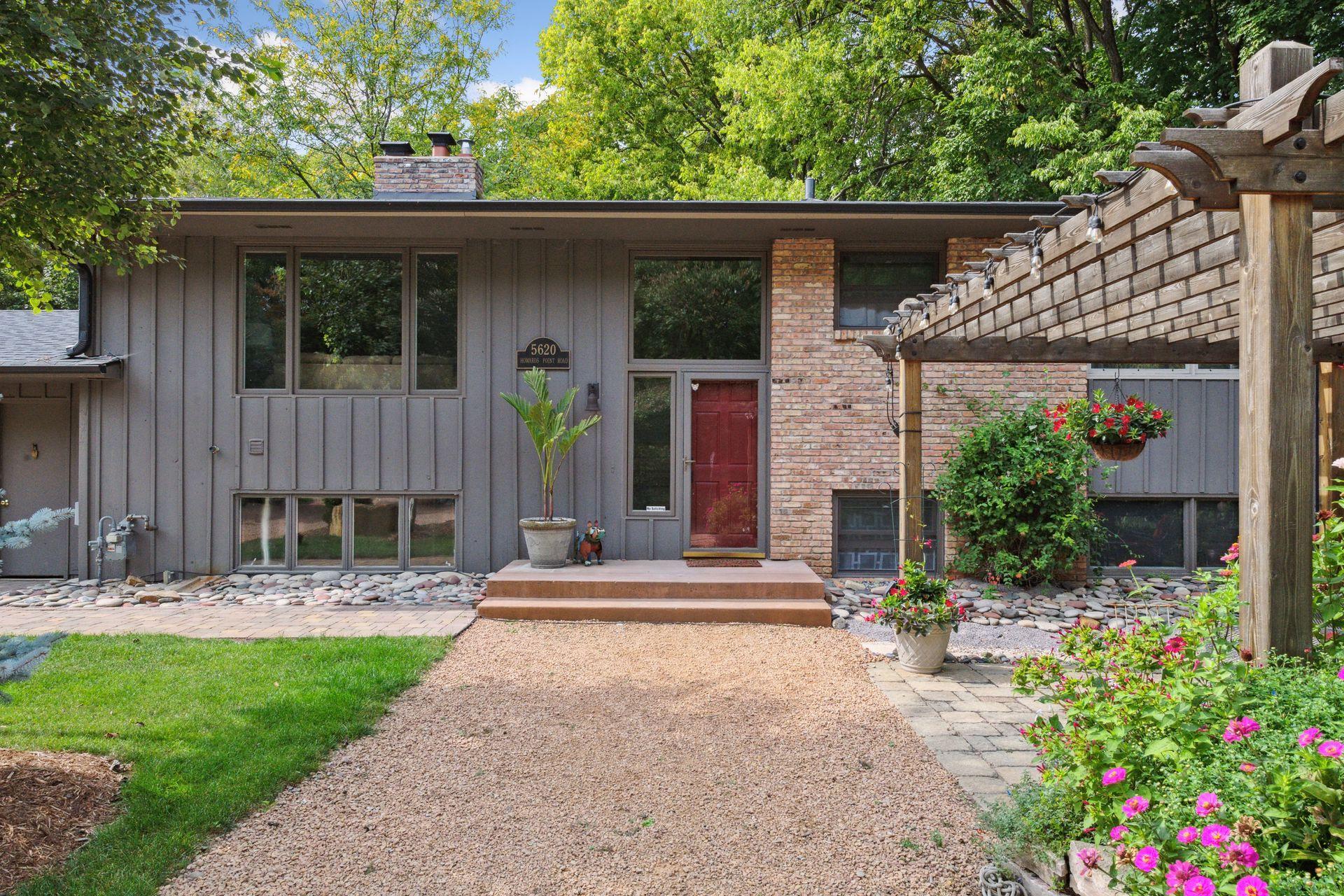 5620 Howards Point Road Shorewood, MN 55331 - Photo 10 of 70 Gallery Image 10