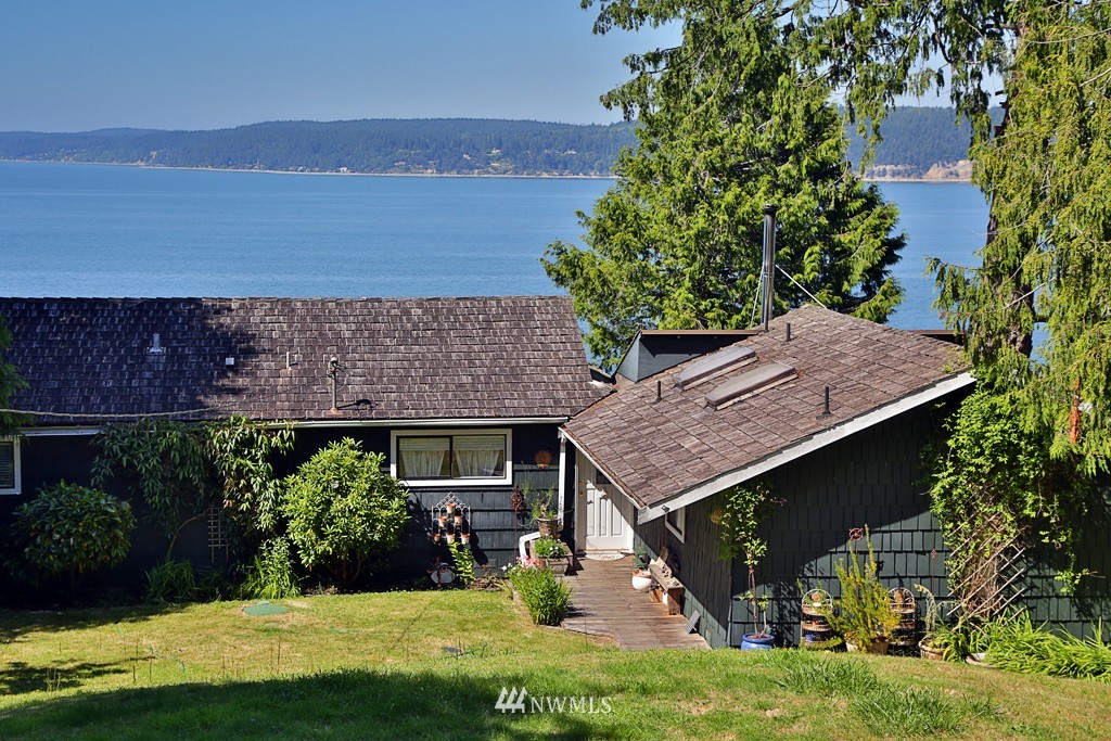 3091 Saratoga Road Langley, WA 98260 - Photo 1 of 25 Gallery Image 1