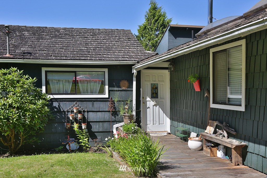 3091 Saratoga Road Langley, WA 98260 - Photo 7 of 25 Gallery Image 7