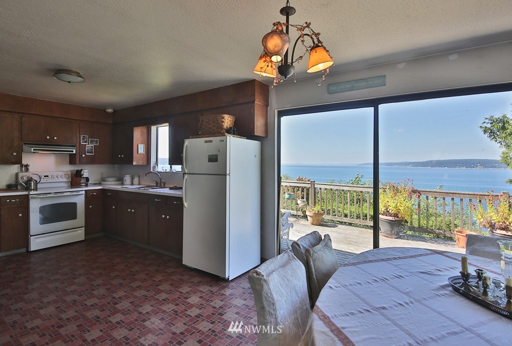 3091 Saratoga Road Langley, WA 98260 - Photo 10 of 25 Gallery Image 10