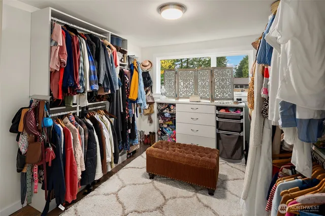 $998,000 | 21703 97th Avenue West, Edmonds, WA 98020