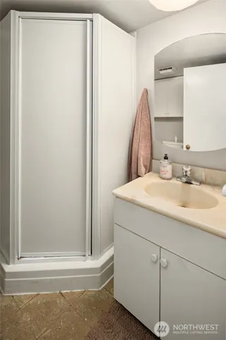 $998,000 | 21703 97th Avenue West, Edmonds, WA 98020