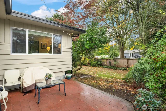 $998,000 | 21703 97th Avenue West, Edmonds, WA 98020