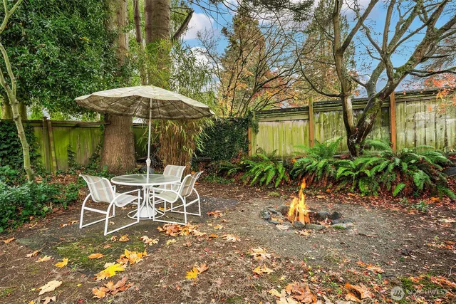 $998,000 | 21703 97th Avenue West, Edmonds, WA 98020