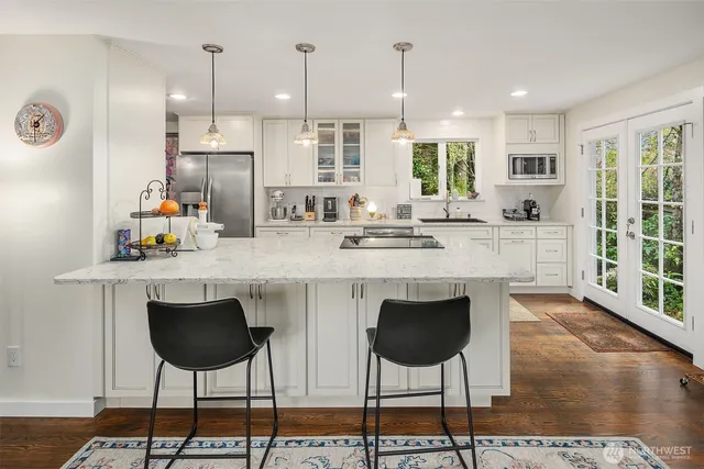 $998,000 | 21703 97th Avenue West, Edmonds, WA 98020