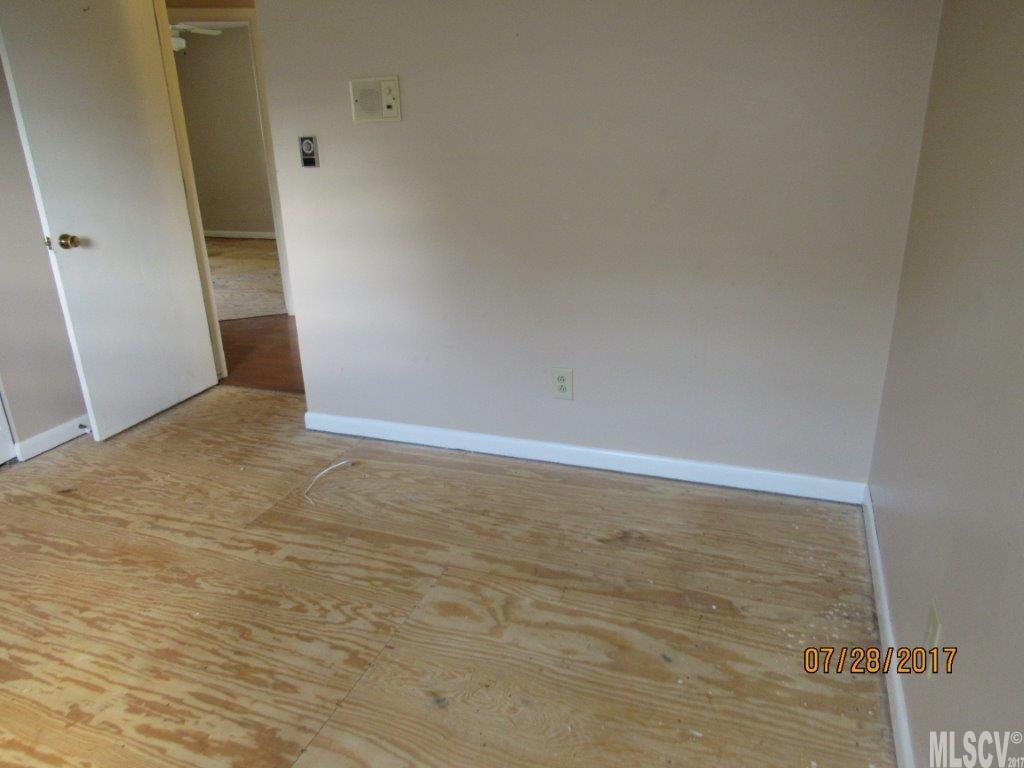 327 NW Road Hickory, NC 28601 - Photo 14 of 14 Gallery Image 14