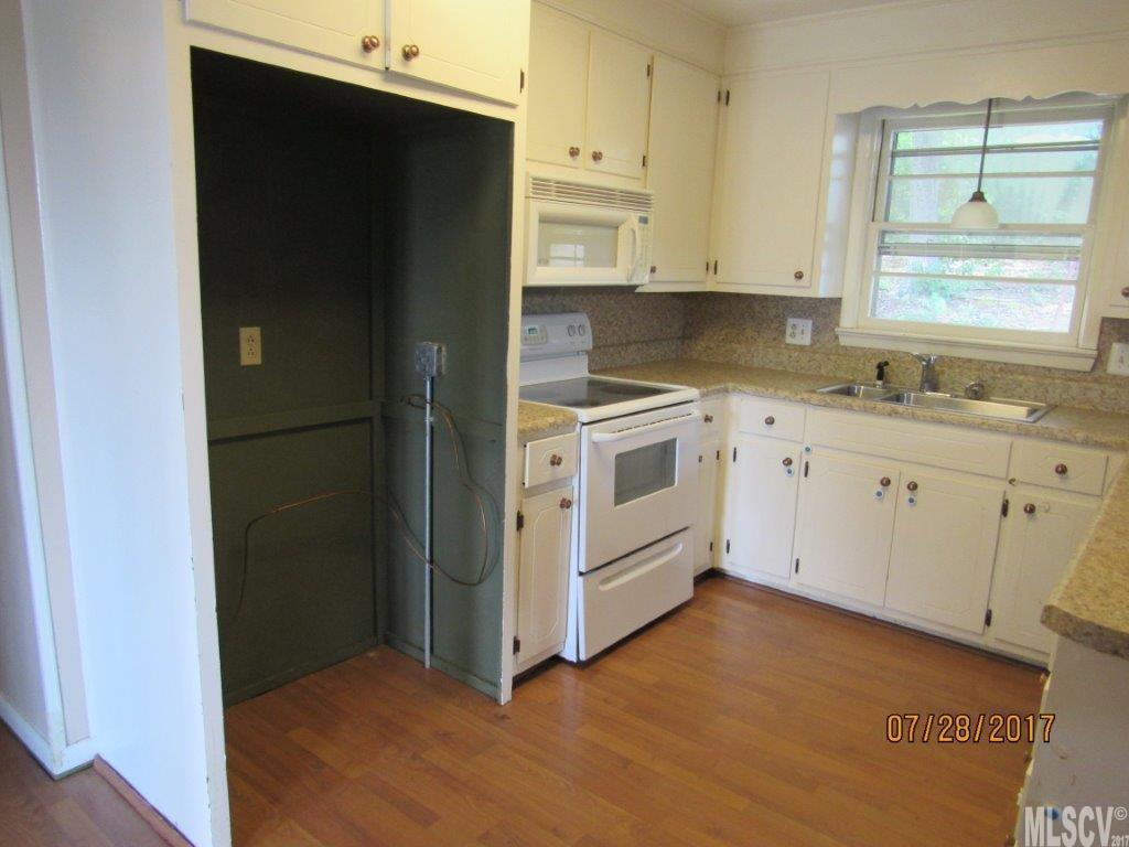327 NW Road Hickory, NC 28601 - Photo 10 of 14 Gallery Image 10