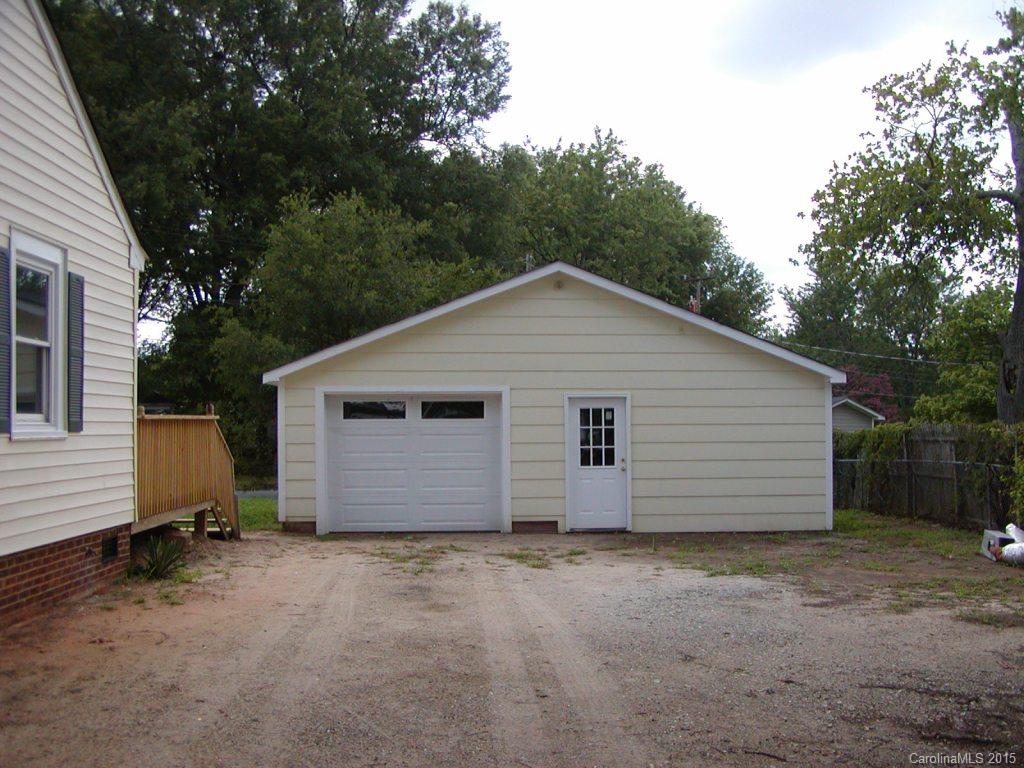 1406 Moose Road Kannapolis, NC 28083 - Photo 3 of 11 Gallery Image 3