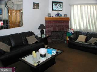 918 Atwood Road Philadelphia, PA 19151 - Photo 2 of 6 Gallery Image 2