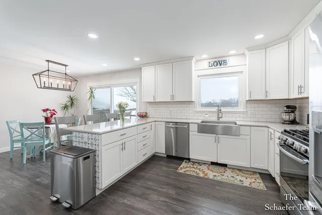 $750,000 | 8610 Dygert Drive Southeast, Alto, MI 49302