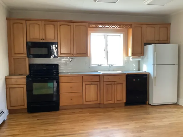 $209,900 | 192 Main Street, Van Buren, ME 04785