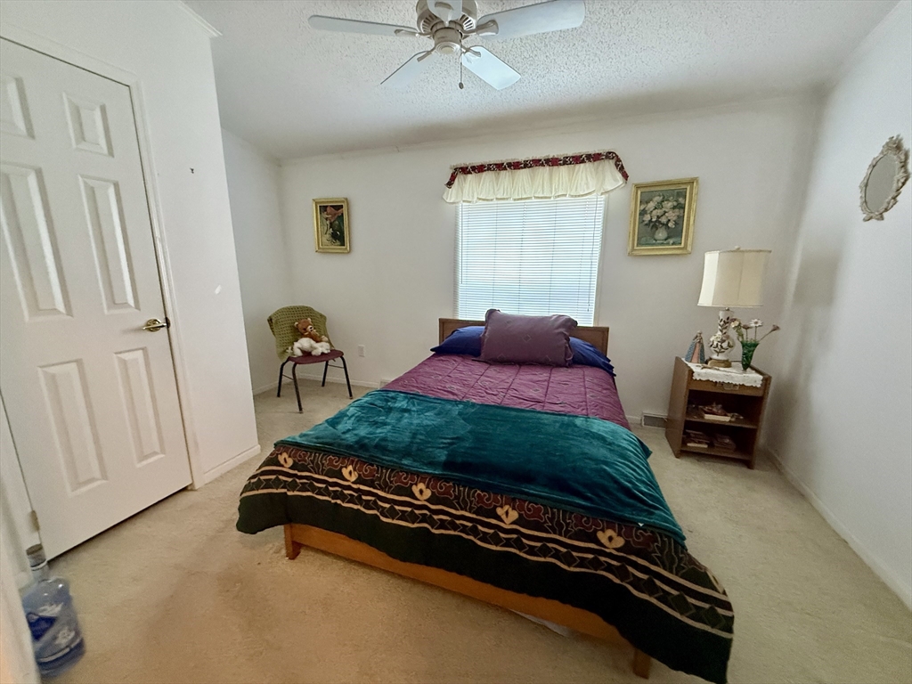 11 Gala Way Chicopee, MA 01020 - Photo 16 of 30