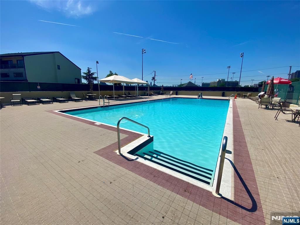 1203 River Road, Unit 14C Edgewater, NJ 07020 - Photo 19 of 25