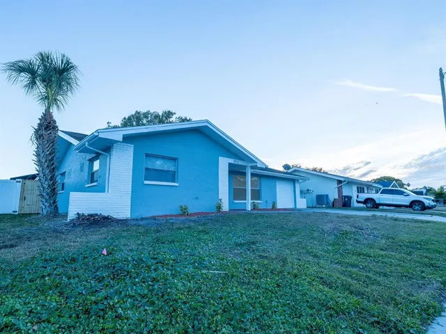 $2,800 | 1711 Ironwood Court East, Oldsmar, FL 34677