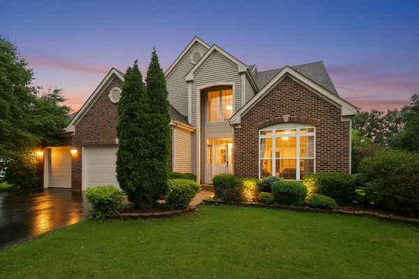 $620,000 | 1571 Woodland Lane, Bolingbrook, IL 60490