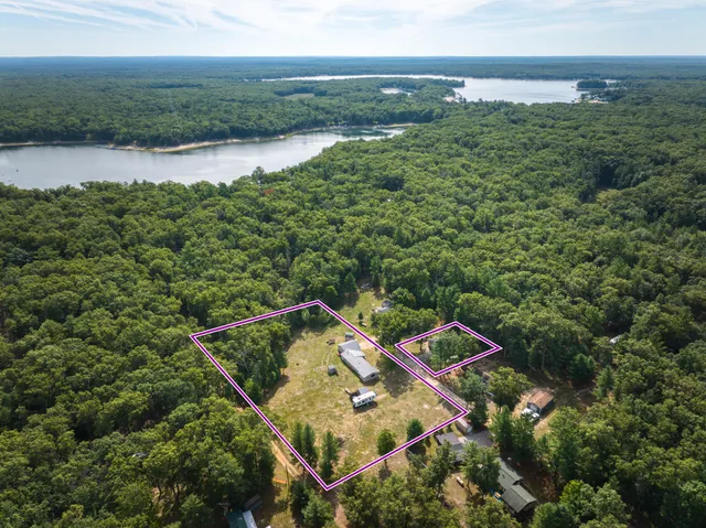 $229,900 | 8298 West Hollyhock Avenue, Baldwin, MI 49304