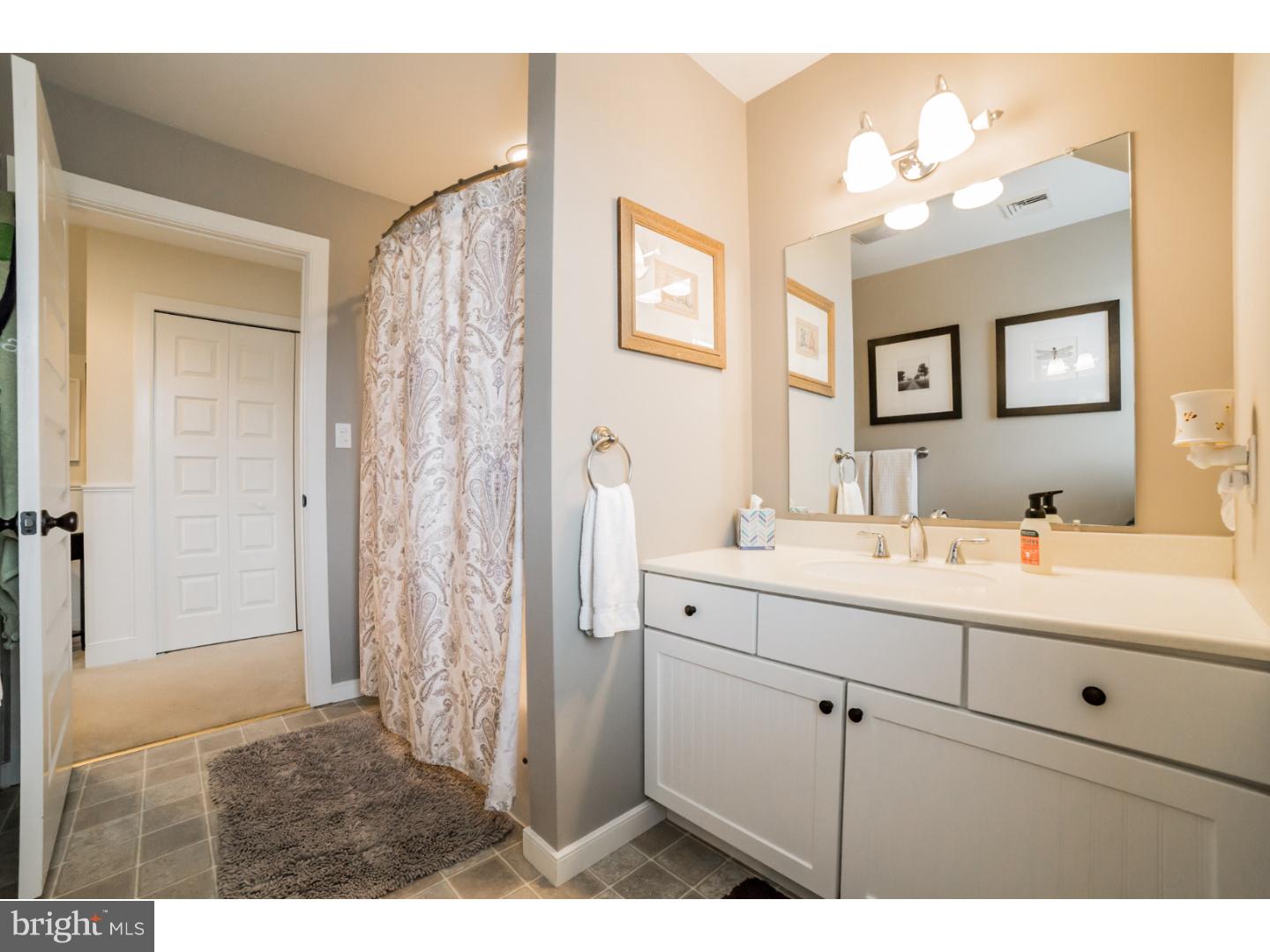 658 Halteman Road Souderton, PA 18964 - Photo 15 of 23 Bathroom