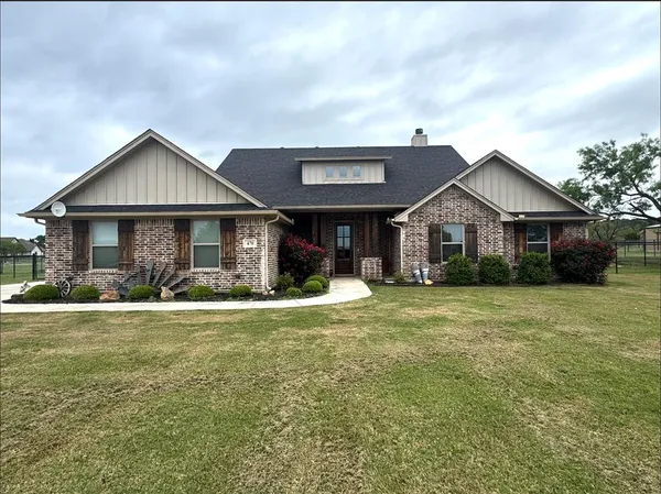 $629,000 | 470 Wilson Bend Road, Millsap, TX 76066