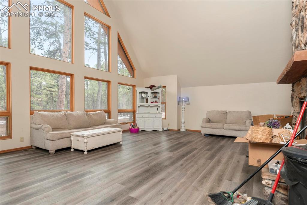 17275 Goshawk Road Colorado Springs, CO 80908 - Photo 12 of 45