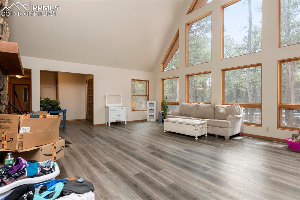 17275 Goshawk Road Colorado Springs, CO 80908 - Photo 13 of 45