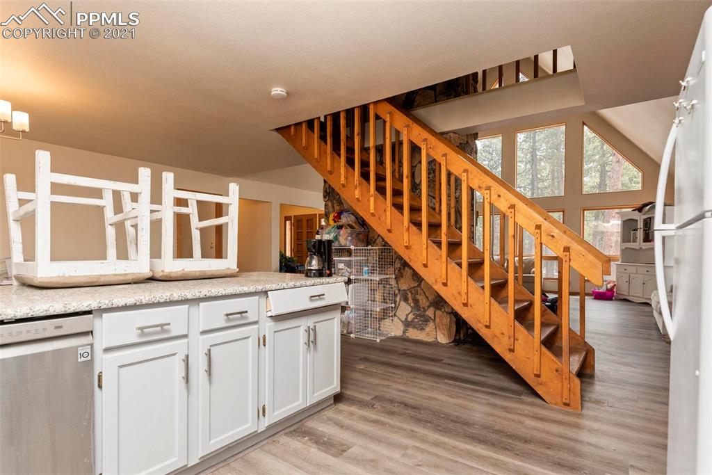 17275 Goshawk Road Colorado Springs, CO 80908 - Photo 19 of 45