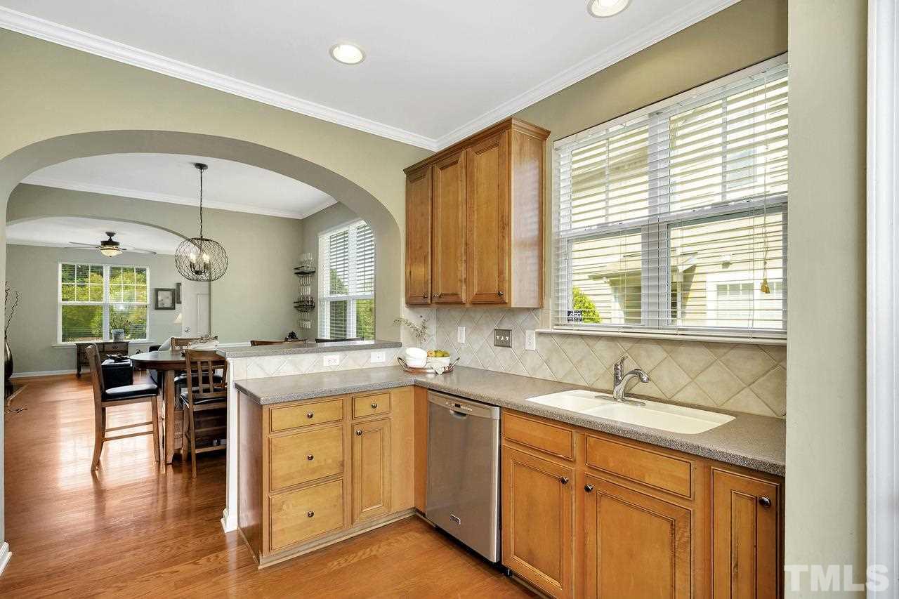 5909 Chivalry Court Raleigh, NC 27612 - Photo 5 of 15 Gallery Image 5