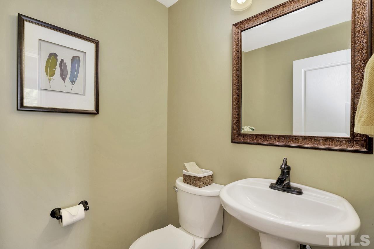 5909 Chivalry Court Raleigh, NC 27612 - Photo 6 of 15 Gallery Image 6