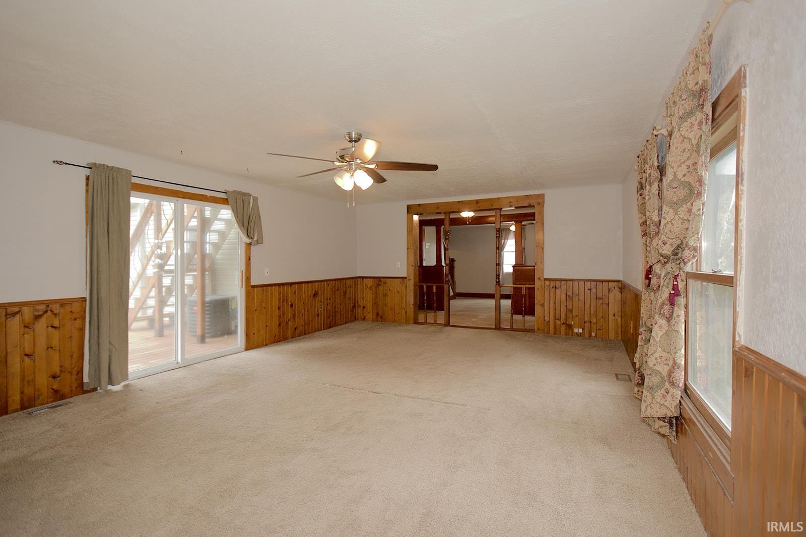 447 Hannah Street Huntington, IN 46750 - Photo 7 of 46