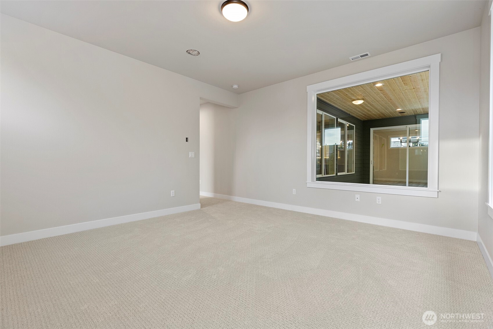 1529 Lockridge Loop East Enumclaw, WA 98022 - Photo 17 of 31