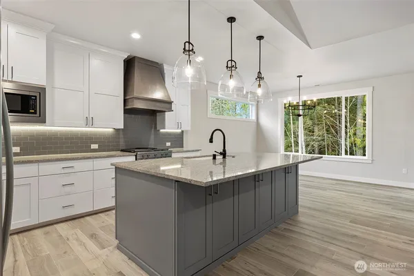 $974,950 | 1529 Lockridge Loop East, Enumclaw, WA 98022