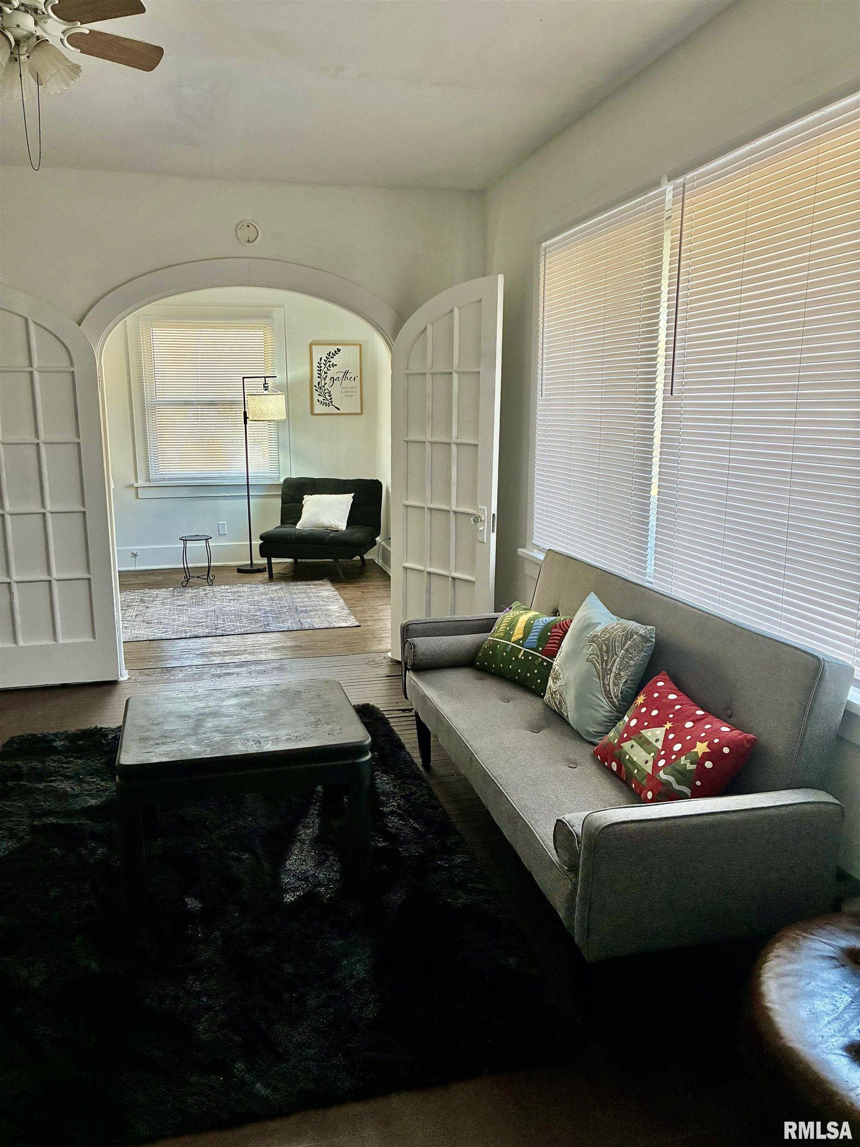 401 West Elliott Avenue Springfield, IL 62702 - Photo 3 of 7