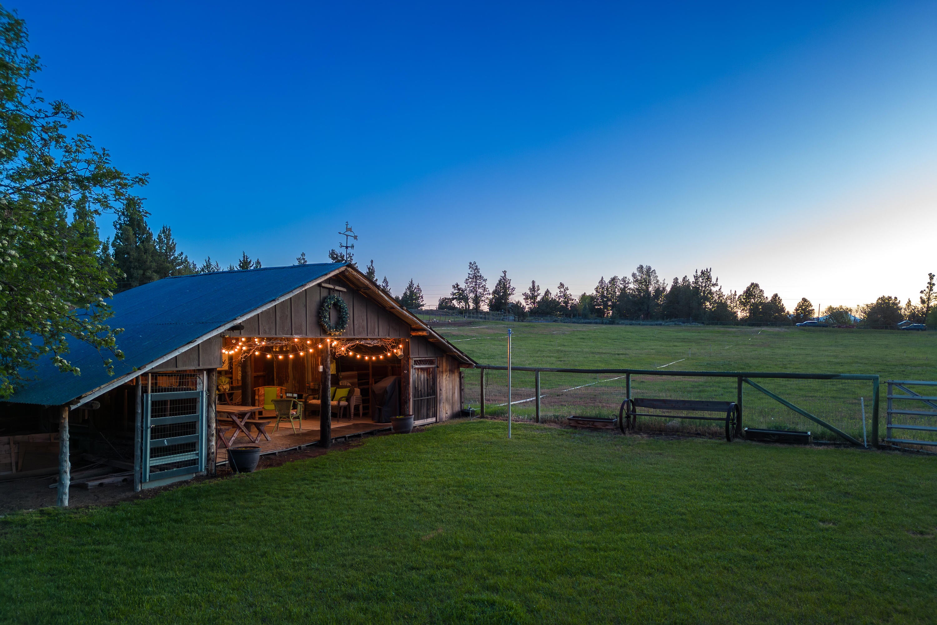 62760 Dixon Loop Bend, OR 97701 - Photo 6 of 69 6 haybarn & pasture
