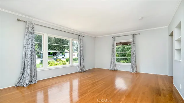 $5,000 | 2118 Greenleaf Street, Santa Ana, CA 92706