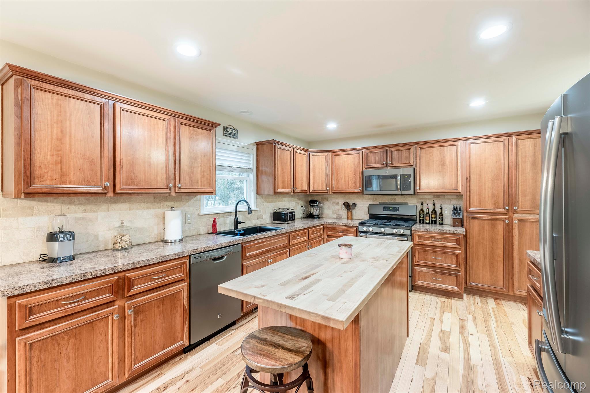 42 Peters Path Lapeer, MI 48446 - Photo 20 of 56 Gallery Image 20