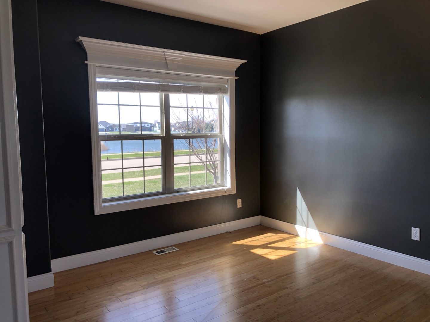 1260 Silver Oak Circle Normal, IL 61761 - Photo 4 of 18