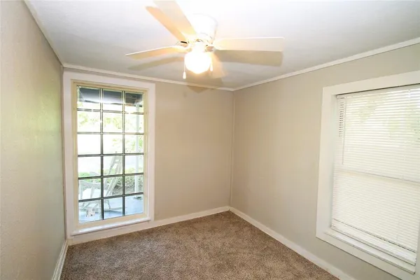 $1,025 | 349 12th Northwest, Paris, TX 75460