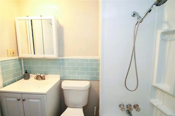 $1,025 | 349 12th Northwest, Paris, TX 75460