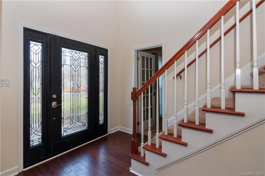 1631 Thornblade Ridge Drive Matthews, NC 28105 - Photo 5 of 37