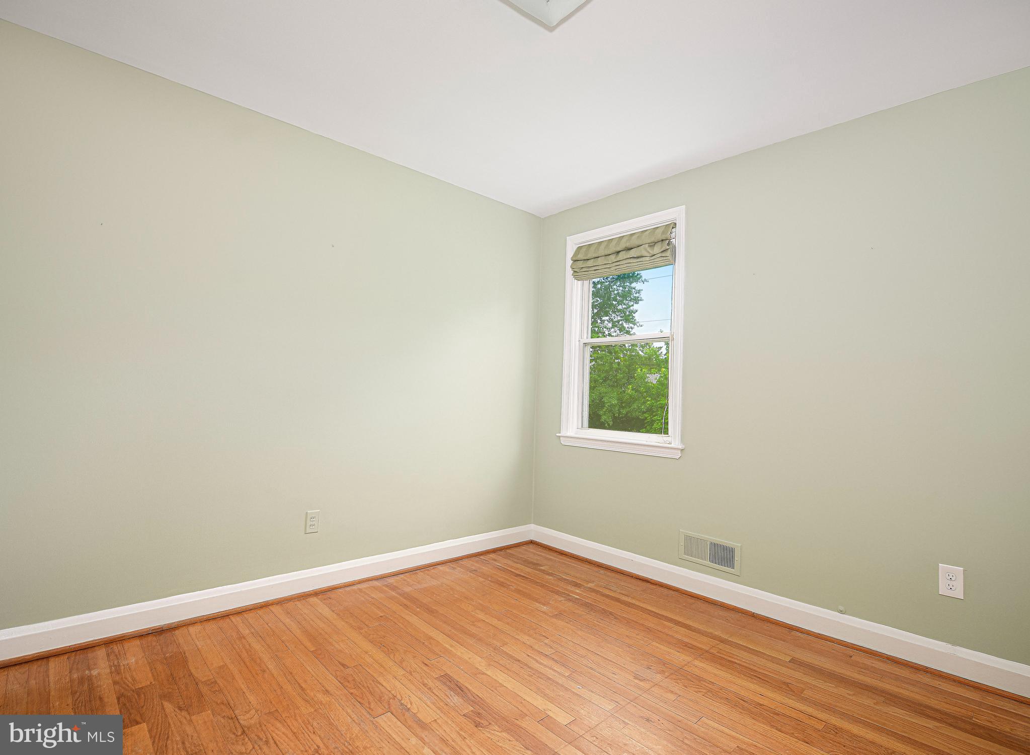 7202 Old Harford Road Baltimore, MD 21234 - Photo 14 of 21