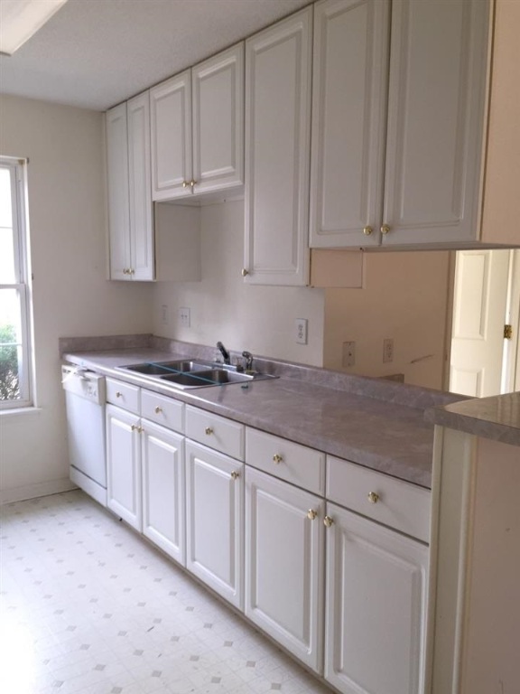 454 Johnson Road Central, SC 29630 - Photo 5 of 28 Gallery Image 5